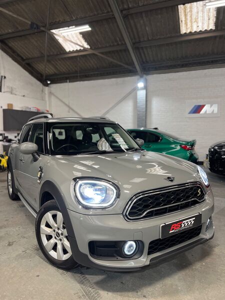 MINI COUNTRYMAN 1.5 10kWh Cooper SE Classic Auto ALL4 Euro 6 (s/s) 5dr