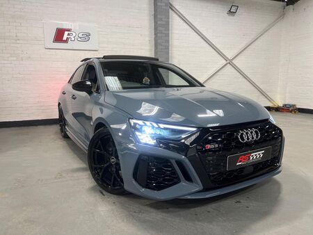 AUDI RS3 2.5 TFSI Launch Edition S Tronic quattro Euro 6 (s/s) 4dr