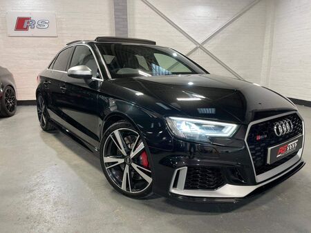 AUDI RS3 2.5 TFSI S Tronic quattro Euro 6 (s/s) 4dr